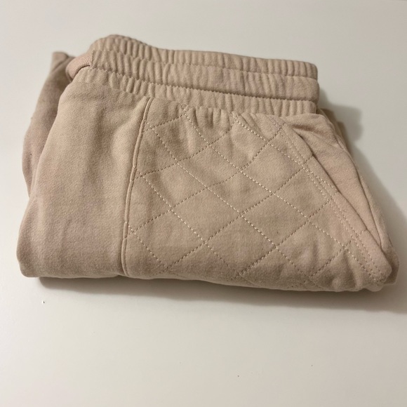 Women’s Lounge Sweat Shorts - Picture 2 of 3